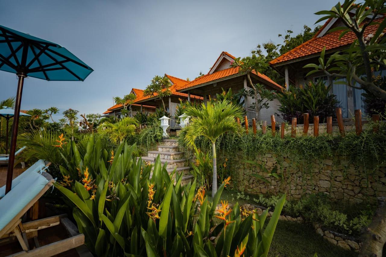 Gara Gara Sea View Hotel Batununggul Eksteriør billede
